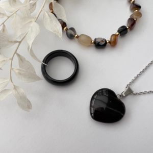 bague en agate noire bracelet pierre naturelle agate noire et ambrée pendentif