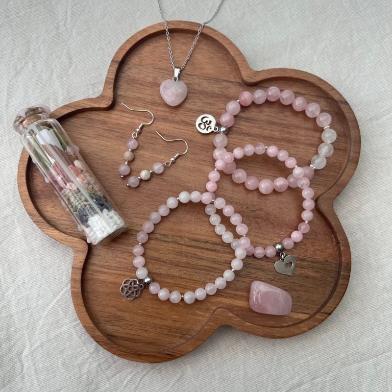 bijou bracelet en pierres naturelles quartz rose pendentif boucles d'oreilles fiole magique self love
