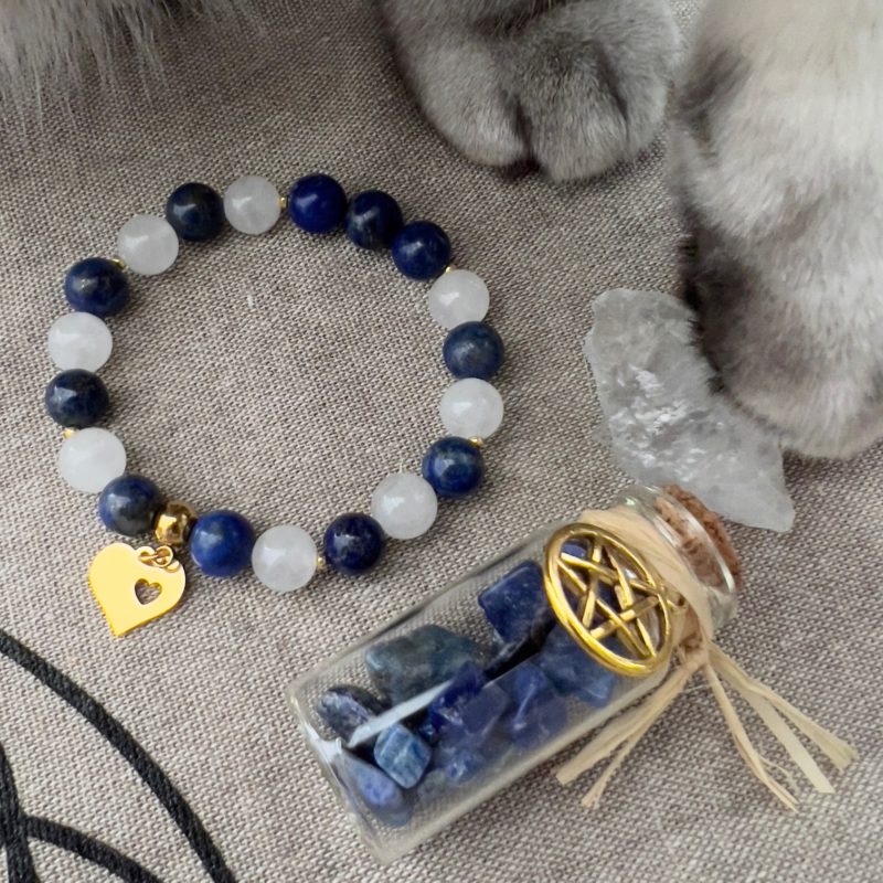 bracelet en pierres naturelles lapis lazuli et cristal de roche avec fiole magique et pierre de poche good vibes