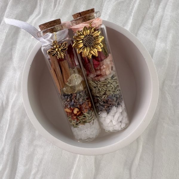 fioles de sorcière spell jar fiole d'intention good vibes belles énergies magie blanche