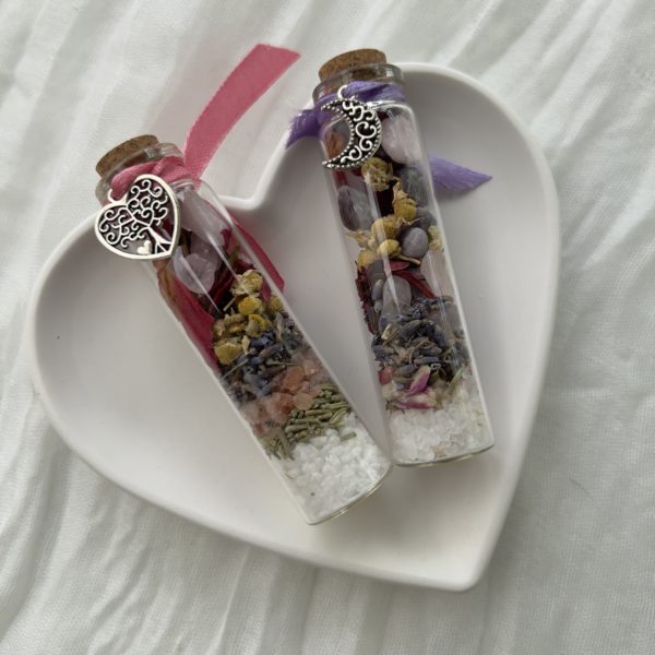 fioles de sorcière spell jar fiole d'intention good vibes belles énergies magie blanche